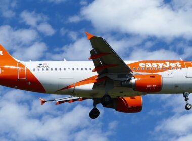 Нов полет EasyJet