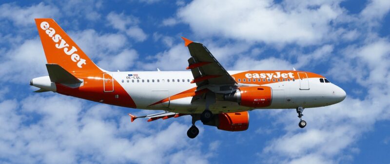 Нов полет EasyJet