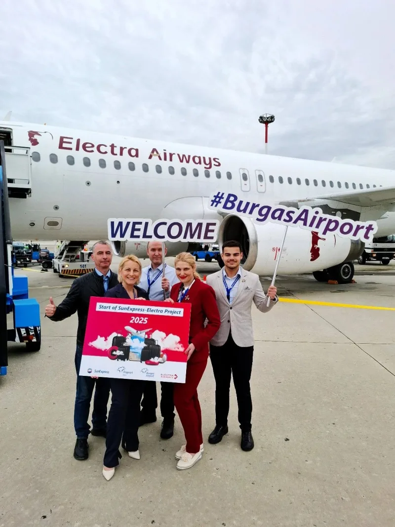 Electra Airways SunExpress Бургас Варна