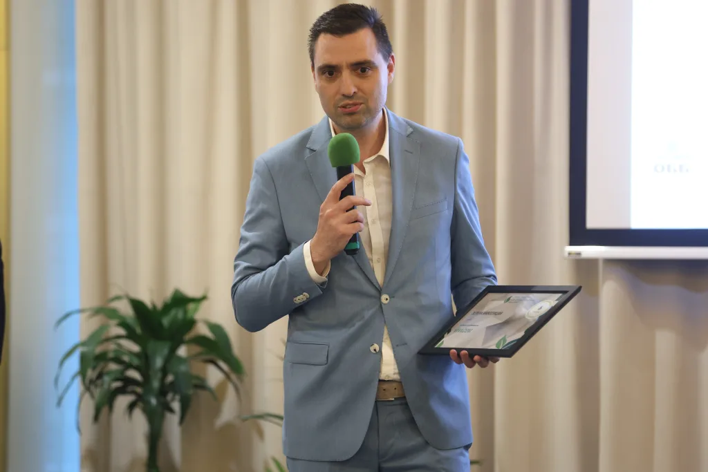 най-зелена телекомуникационна компания България