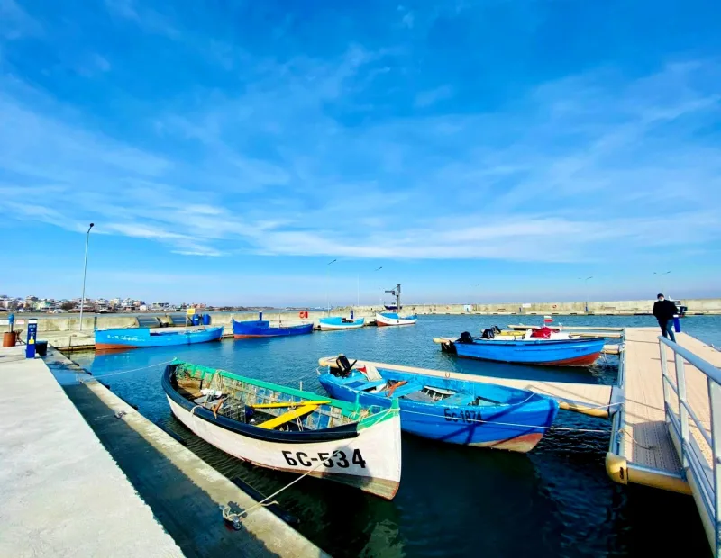 Пристанище Крайморие
