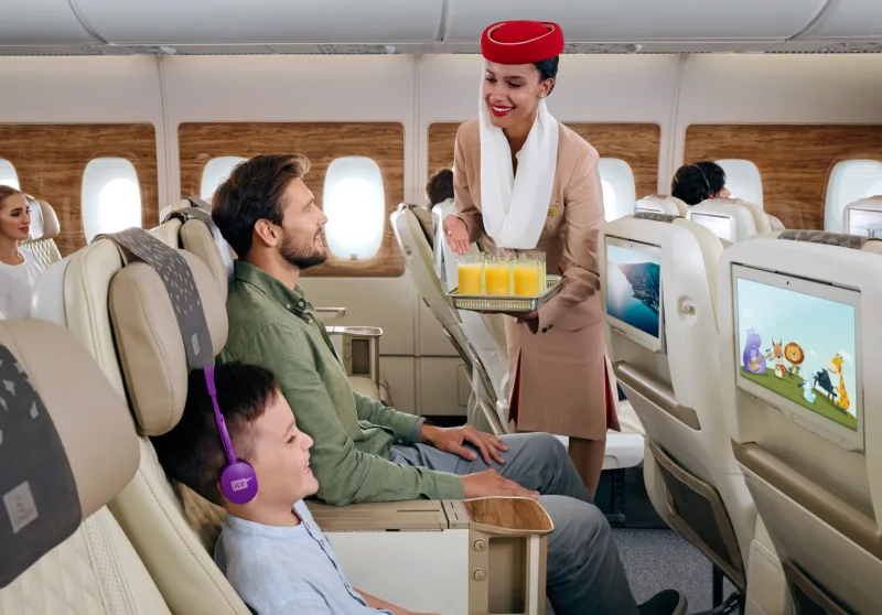Emirates най-добра авиокомпания за дълги разстояния
