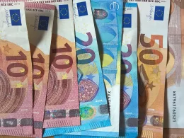закон за еврото и туризъм България 2025