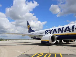 Ryanair Booking Holdings партньорство