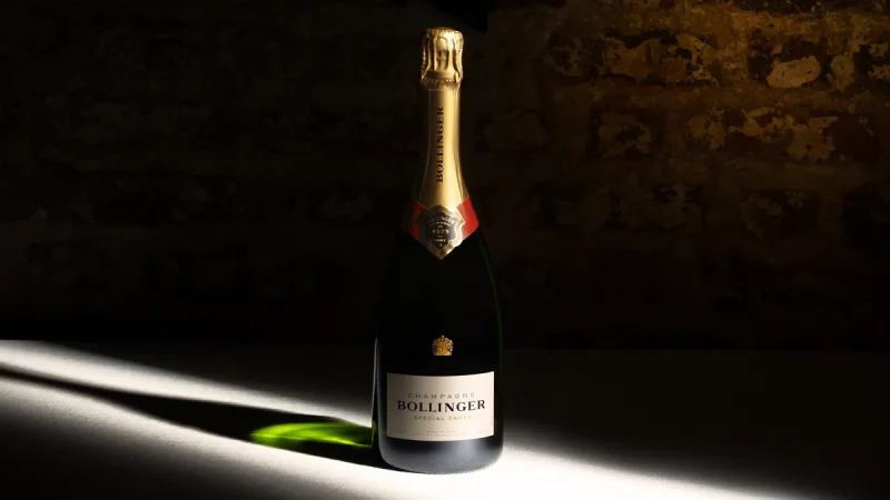 American Airlines Champagne Bollinger