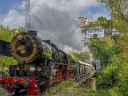 Коледни влакове с парен локомотив БДЖ