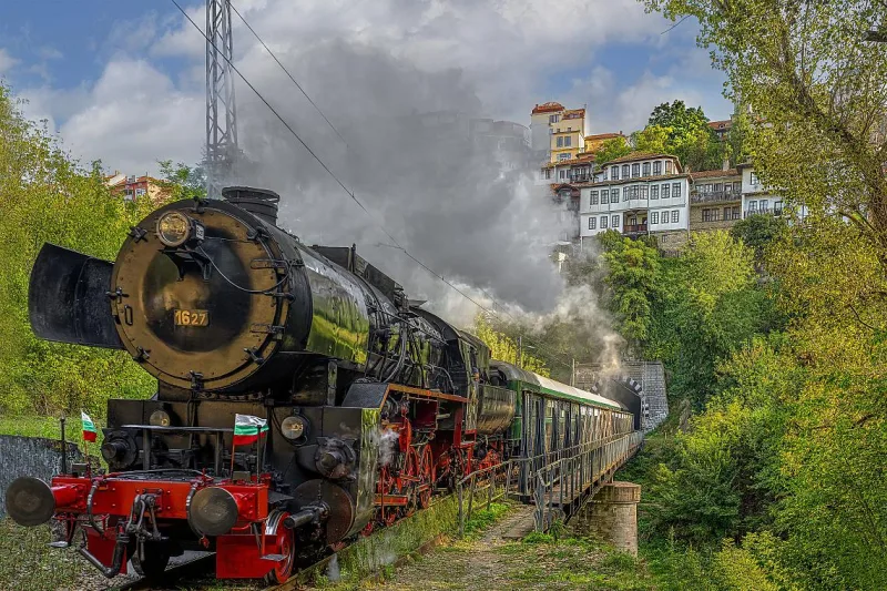 Коледни влакове с парен локомотив БДЖ