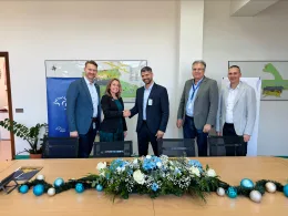 рекламната дейност на летищата Варна и Бургас