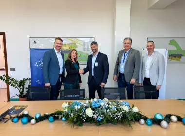 рекламната дейност на летищата Варна и Бургас